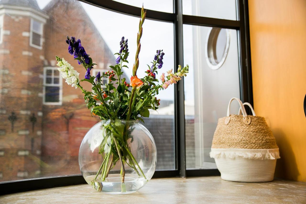 Het Sluijmerhuis Bed & Breakfast Utrecht Eksteriør bilde